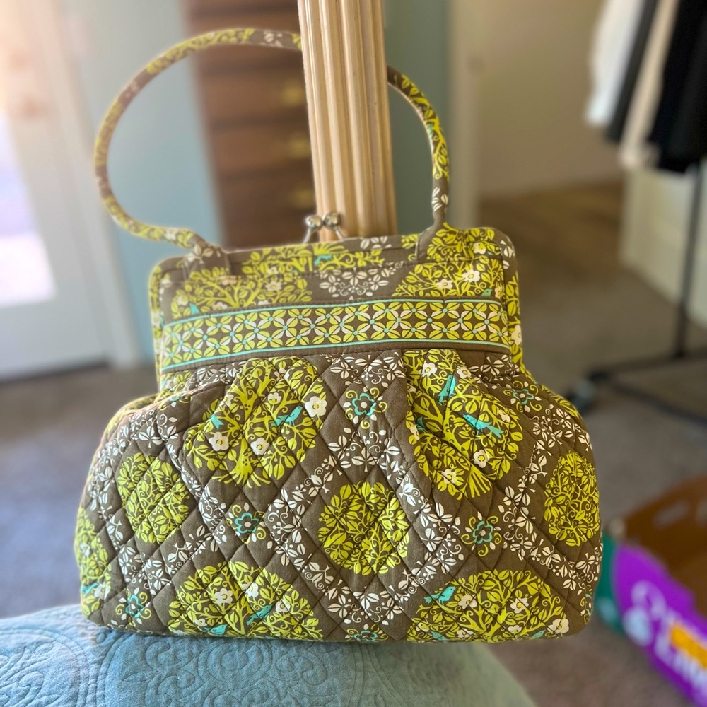 Vera Bradley purse. “Sittin in a tree” (bird) pattern. Satchel style. Like new.